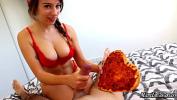 หนัง18 Chica Tetona Natural Quiere Pizza y Una Gran Polla Para La Cita De San Valentin 2024 ร้อน