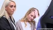 ดูหนังxxx Sexy MILF thief Kylie Kingston and teen dauther Natalie Knight shared with the cops dick after getting arrested because of stealing period ร้อน 2024