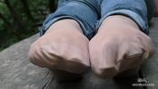 หนังเอ็ก Jeans Feet In Nylon Socks In The Forest Mp4