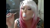 คลิปโป๊ Cute BBW Tina Snua Smoking A Filterless Cigarette With A Holder Fetish ร้อน