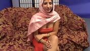 หนังxxx Indian married couple from rajasthan needs money and is doing a porn casting in the usa Mp4 ล่าสุด