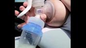 ดูหนังxxx Pumping my milk tits empty in the car 3gp