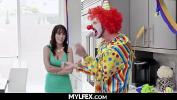 คลิปโป๊ออนไลน์ MylfeX period com ⏩ Clown had to Reimburse the Angry Housewife Alana Cruise