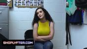 หนังโป๊ Shoplyfter Curly Teen Babe With Perfect Tits Satisfies The Security Guard To Avoid Troubles ฟรี