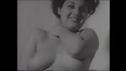 ดูหนังxxx A curvy brunette with big beautiful breasts smiles at you cutely with a black and white porn video 2024 ร้อน