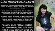 ดูหนังxxx Gigantic dildo totally destroy Dirtygardengirl anal hole when she ride on it in abandon factory Mp4 ฟรี