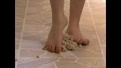 คลิปxxx Foot Fetish Sexy feet stepping in oatmeal ล่าสุด 2024