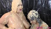 หนังav Gran gets wet and messy with busty lesbian Mp4