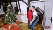 คลิปโป๊ออนไลน์ Cumming Home for Xmas in VR