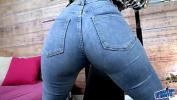 คริปโป๊ Amazing BUBBLE BUTT BUSTY Latina in Tight Jeans and Thong 2024