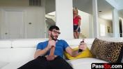 หนังxxx Slutty teen stepsister busts her stepbrother jerking off on the couch and offers to help him out for a little exchange ล่าสุด