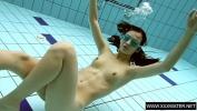 หนังxxx Vera Brass wet and horny in the swimming pool Mp4 ฟรี