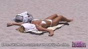 ดูหนังxxx Voyeurs Paradise South Beach Hot Topless Sunbathers ล่าสุด