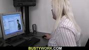 หนังxxx Boss fucks busty blonde secretary 3gp ล่าสุด