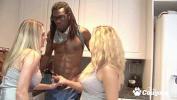 ดูหนังav Scarlett Wild and Britney Young Let A Black Man Cum All Over Them 3gp