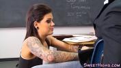 หนังเอ็ก Tattooed college tramp blows teachers cock 2024 ร้อน