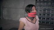 หนังxxx Petite Brunette in Metal Bondage Mp4 ล่าสุด