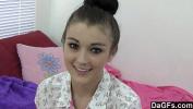 หนังav Dagfs Nervous Teen Does Porn For The First Time ล่าสุด