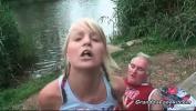 หนังav Gorgeous blonde rides dick on the river shore ร้อน