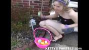 ดูหนังxxx Cute Kitty flashing her panties while doing a puzzle