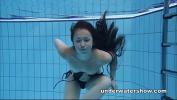 ดูหนังav Cute Umora is swimming nude in the pool