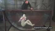 หนังxxx Brunette in rope bondage dive in water 3gp ล่าสุด