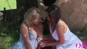 หนังเอ็ก Viv Thomas Lesbian HD Blonde and brunette babes having sex at the garden ล่าสุด 2024