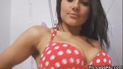 หนังxxx Princess Rio strips while showering 3gp