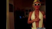 หนังav Dagfs Sunglasses Wearing Milf Blows Hubby apos s Cock