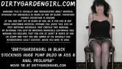 หนังโป๊ Dirtygardengirl in black stockings huge pump dildo in ass amp anal prolapse ร้อน