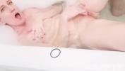 ดูหนังxxx Hot Mom Redhead MILF Plays With Her Hairy Pussy in the Bath ฟรี