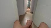 ดูหนังโป๊ I surprise my stepsister at the bathroom door giving me a handjob and she gives me a blowjob until I finish cumming ล่าสุด 2024