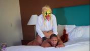 คลิปโป๊ฟรี BBW Slut Charlie Gets Aquainted With Gibby The Clowns Fat Cock After Her Boyfriends Leaves Hotel Room 3gp