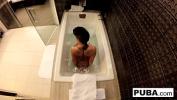 ดูหนังโป๊ Sexy Jezebelle Bond films herself taking a bath 3gp