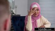 หนังโป๊ใหม่  Petite Muslim Beauty Fucks While Keeping Her Hijab On ร้อน