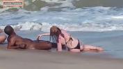 ดูหนังโป๊ Fizemos sexo com estranho na praia ele deixou nos duas toda fodida ฟรี