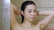 หนัง18 Super hot Japanese Teen takes a shower ร้อน 2024