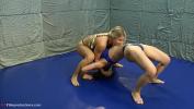 หนังxxx A wrestling match between lesbians Dina and Zsuzsa turns into an exchange of tenderness ล่าสุด