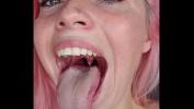 คลิปโป๊ออนไลน์ Long tongue Mp4