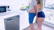 หนังav hot sex while the cake is ready in the kitchen 3gp