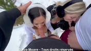 คลิปโป๊ Deux Copines Salopes Sucent Des Queues Dans la Neige et Finissent le Visage Recouvert de Sperme Mp4 ฟรี