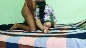 คลิปxxx Indian girl enjoying in sexy doggy style position with her husband friend 3gp ฟรี