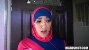 หนังxxx MILF in hijab cheating on jobless husband with landlord Mp4 ล่าสุด