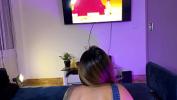 หนังxxx Distracted stepsister bends over to play video games and gets fucked Mp4 ล่าสุด