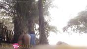 คริปโป๊ Naturist woman on the beach enjoy beiing naked ดีที่สุด ประเทศไทย