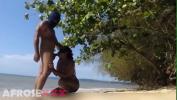 คลิปโป๊ฟรี Public outdoor blowjob at the beach ล่าสุด