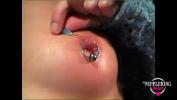 หนังเอ็ก nippleringlover kinky milf pushing in pierced nipple after rubbing ice on nipples