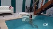 หนังav Lascivious Looks A Cock Sucking Hottie At The Swimming Pool 2024