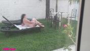 ดูหนังav grabe a mi cu ntilde ada tomando el sol desnuda y masturbandose en el jardin