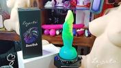 คลิปโป๊ออนไลน์ Sarah Sue Reviews Basilisk Luminous Fantasy Dildo from Leyuto Mp4 ล่าสุด